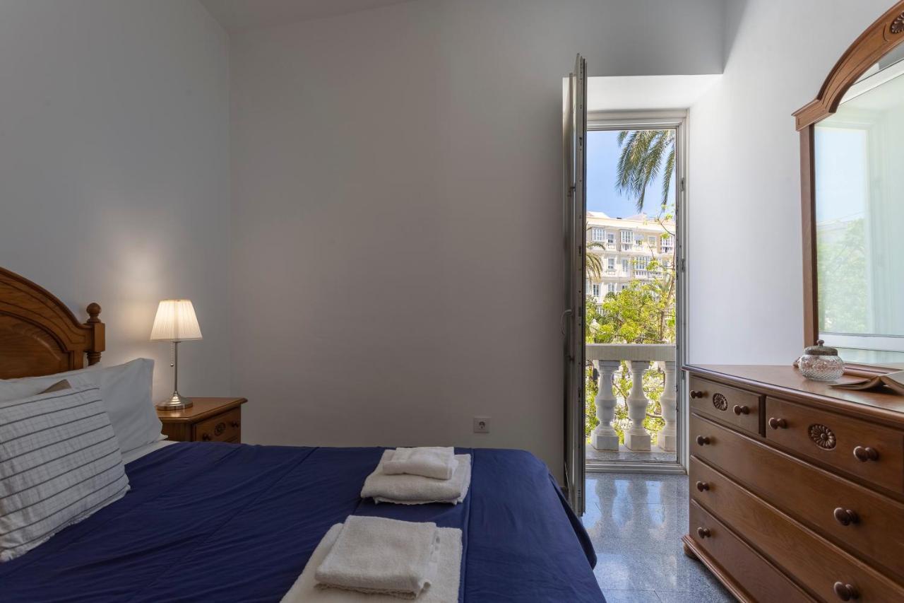 Apartamentos El Capitan Veneno By Cadiz4Rentals Dış mekan fotoğraf